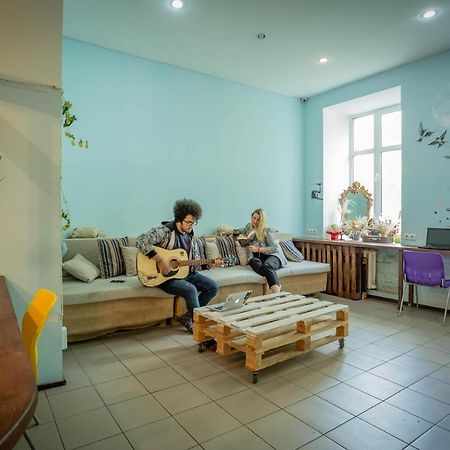 Factory Hostel Kyiv Exterior photo